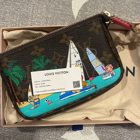 New Louis Vuitton mini pochette 2023 Xmas Edition - Picture 5 of 9